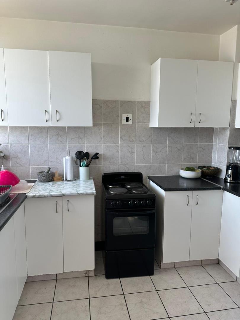 To Let 1 Bedroom Property for Rent in Milnerton Western Cape
